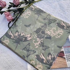 100% Mulberry silk scarf